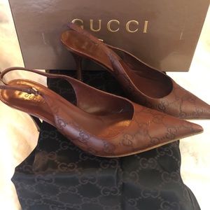 Womens shoes size 7 1/2